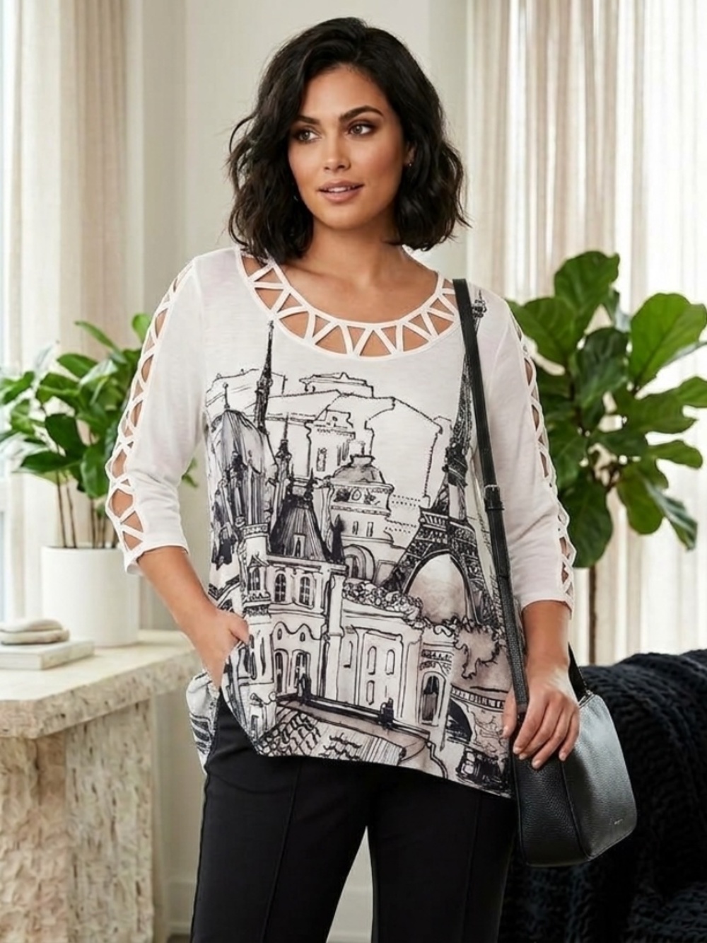 Women’s XL KayDee long sleeve shirt with Paris scene in good pre-loved condition